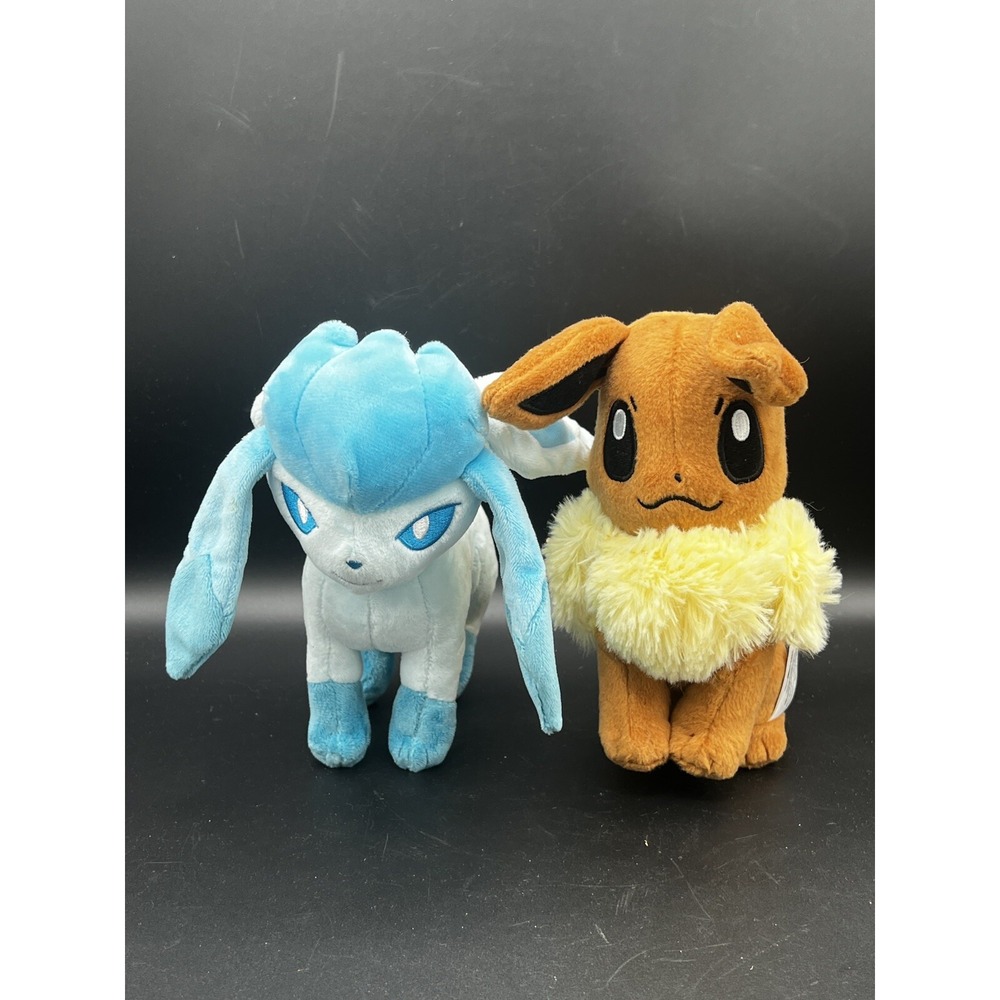 Pokémon Center TOMY 2017 Eevee & Glaceon 7" Plush ~ Set of 2